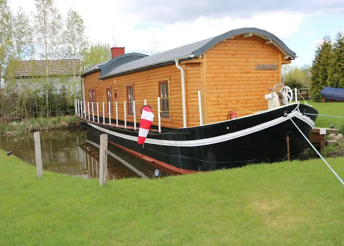 Dutch Hausboat \